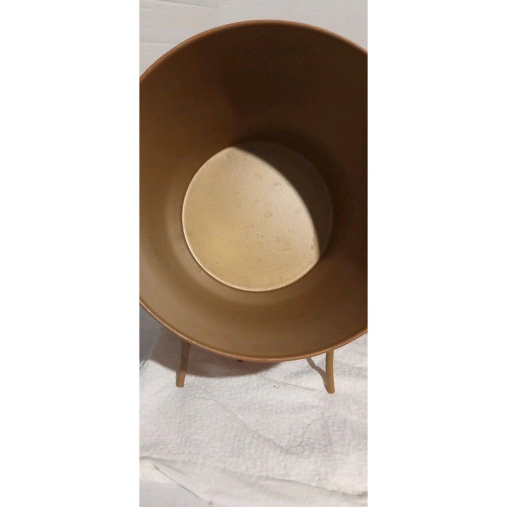 Planters Set of 2 Metal Planters with Stands Copper-Colored Gold-Tone - Picture 2 of 7